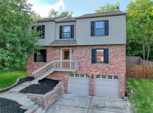 529 Cresthaven Dr, Pittsburgh, PA