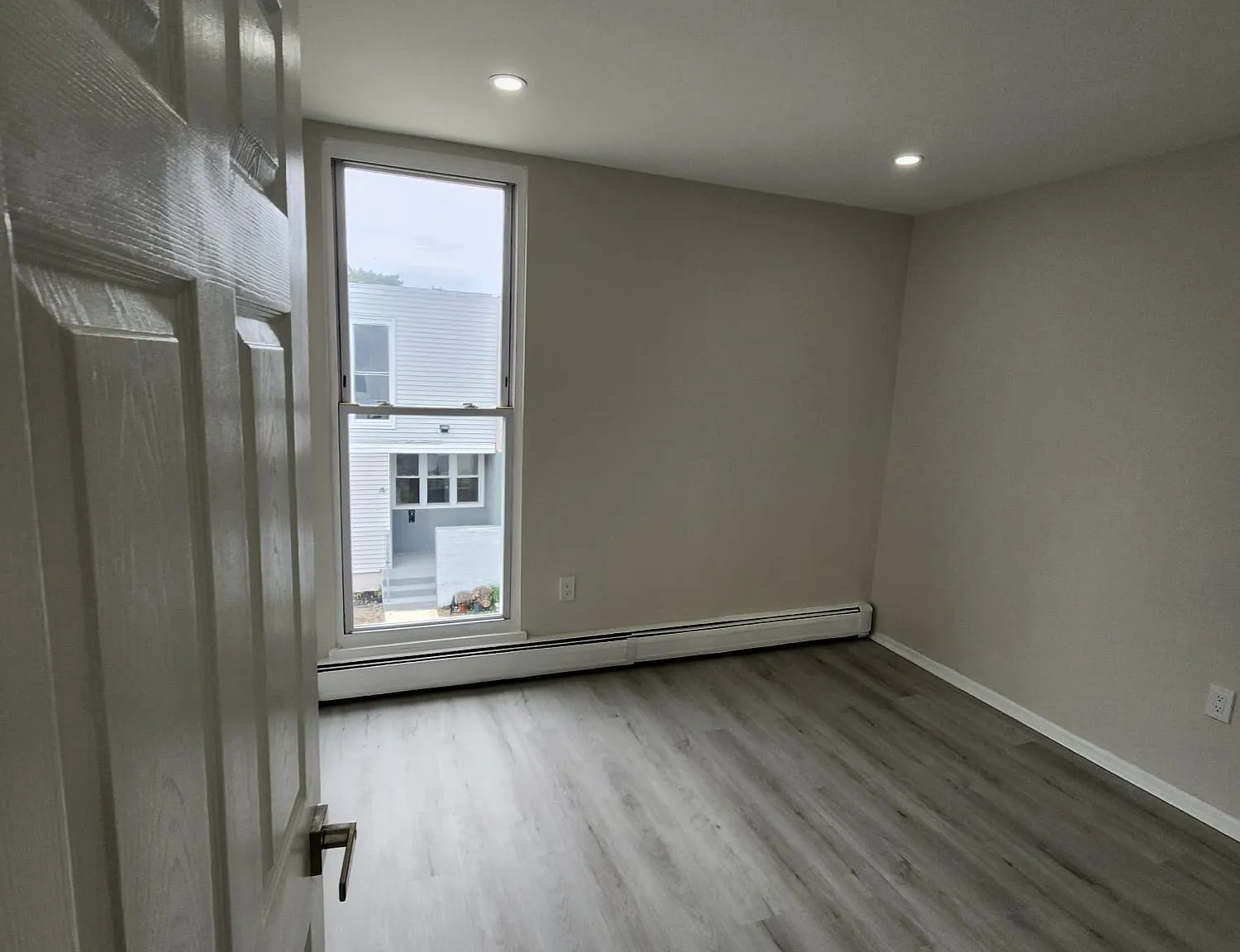2 bed, $1,795 — Photo 3
