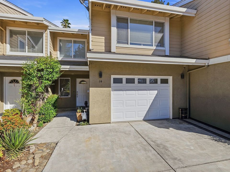1st image of 14 Orange Blossom Way