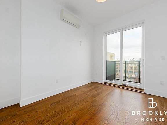 4th image of 903 De Kalb Ave #5A
