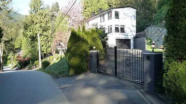5530 Greenleaf Rd — Photo 13