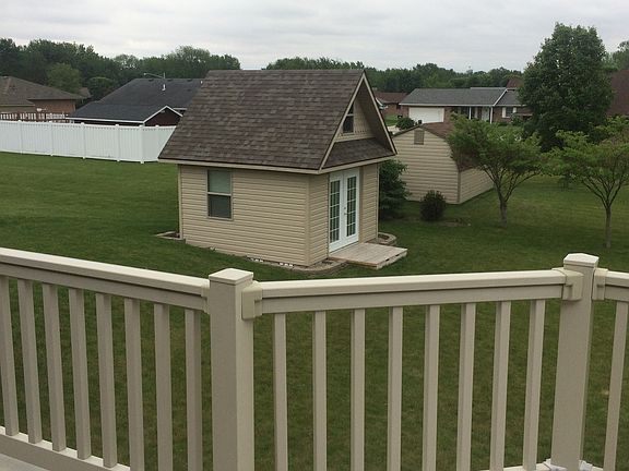 5th image of 1321 Holly Hill Dr