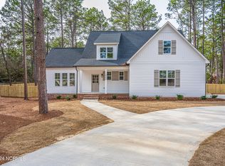 1750 E Indiana Ave, Southern Pines, NC 28387