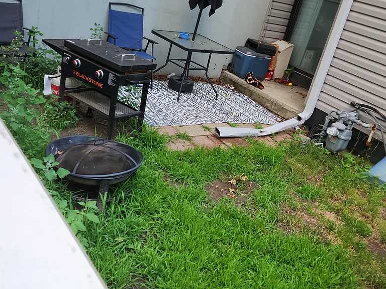 East Blf — Photo 12