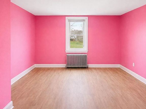 3rd image of 70 Riverside Ave