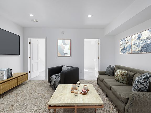 4th image of 633 E 2nd St #3