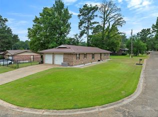 1402 SE Jackson St, Idabel, OK 74745
