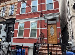 509 E 183rd St, Bronx, NY 10458