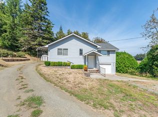 62782 Flagstaff Rd, Coos Bay, OR 97420