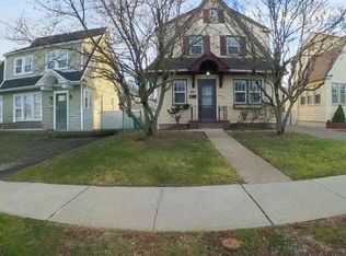 44 Tulip St, Bergenfield, NJ 07621