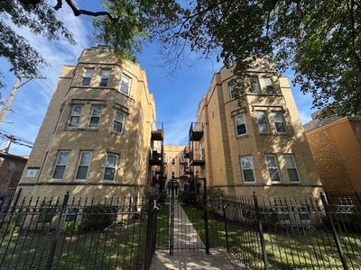 6345 N Washtenaw Ave APT GW, Chicago, IL, 60659