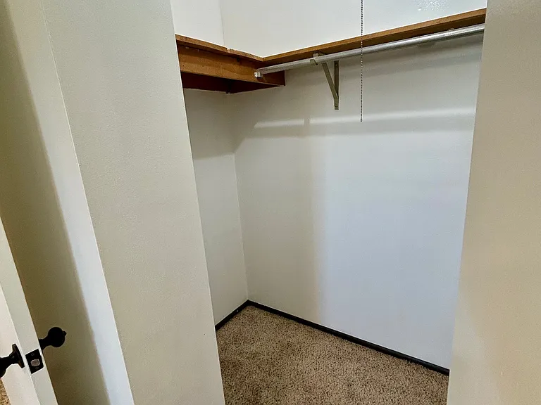 1606 Clawson St #D — Photo 16