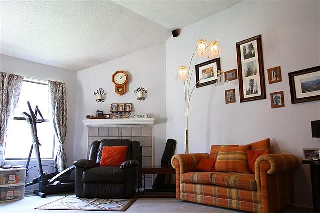1st image of 1813 Woodhall Way