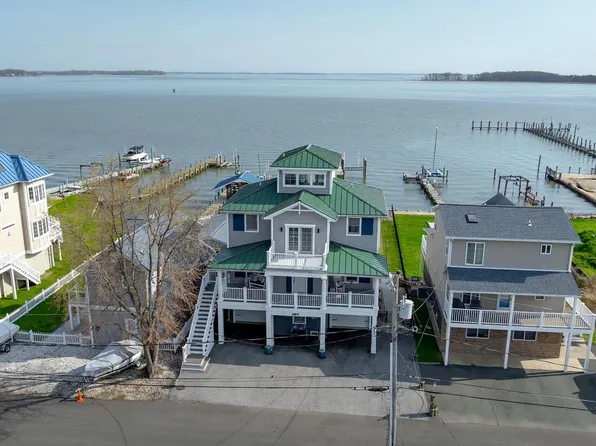 2811 Bay Dr, Sparrows Point, MD 21219