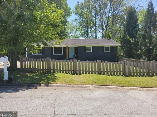 1739 Cardinal Rd, Jonesboro, GA 30238