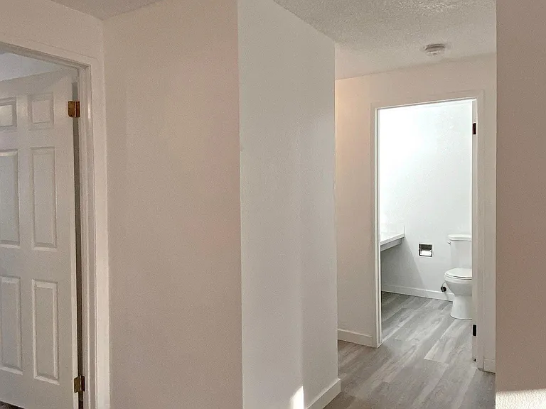 5037 S Orchard St #A — Photo 8