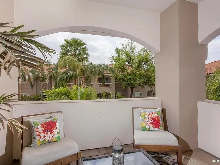 8653 E Royal Palm Rd #2008 — Photo 12