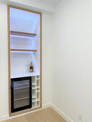 Sold by Cohen Smith Chang LLC | media 10