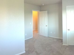 120 W Hills Ln, Waterloo, IA 50701
