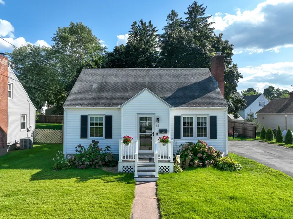 12 Byron Road, Manchester, CT 06040