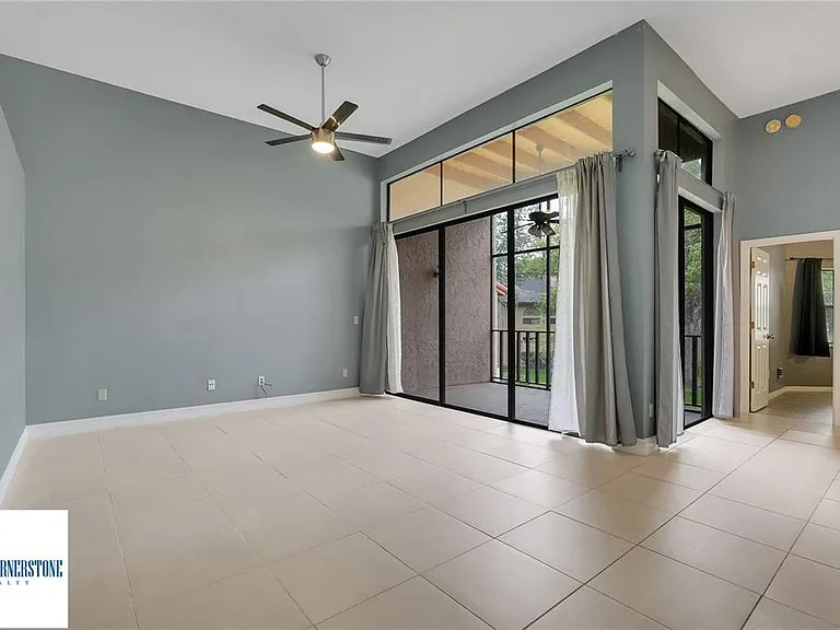 2935 Monaco Ct #23 — Photo 10