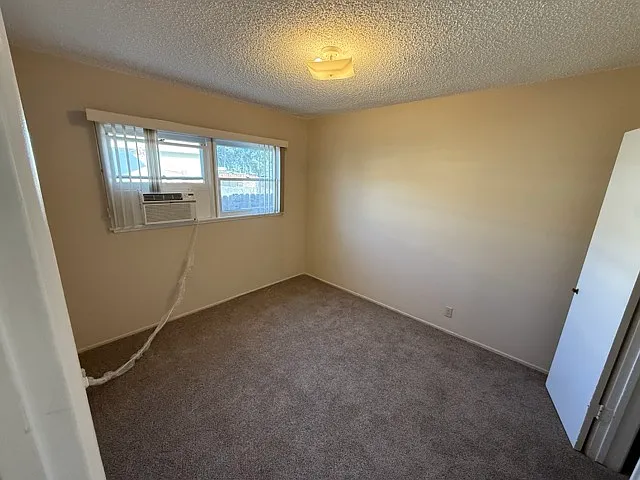 24982 Court St #C — Photo 6