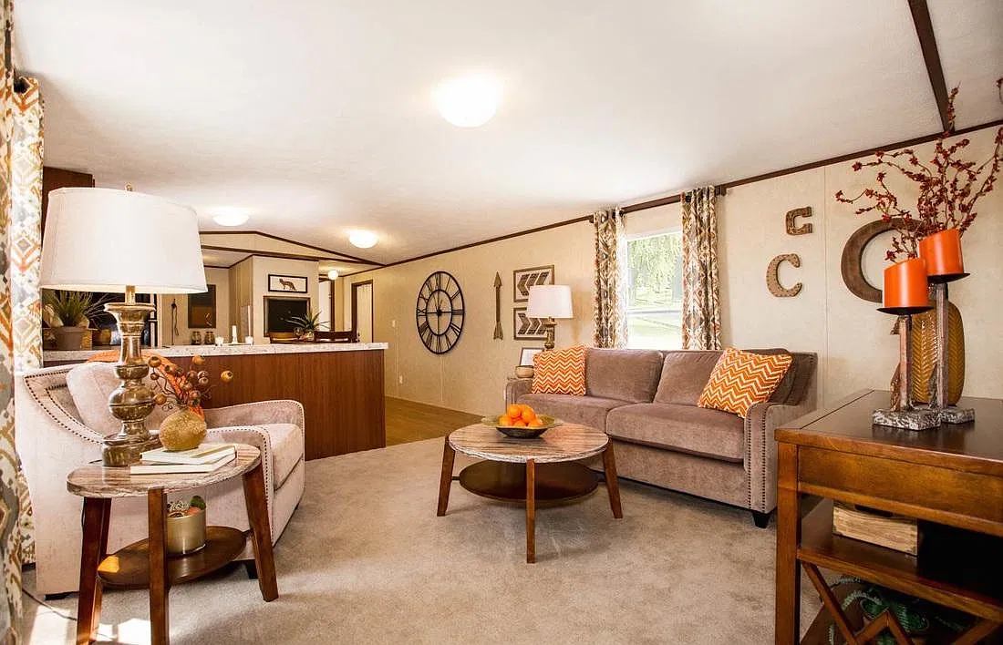 3 bed, 924 sqft, $1,400 — Photo 1
