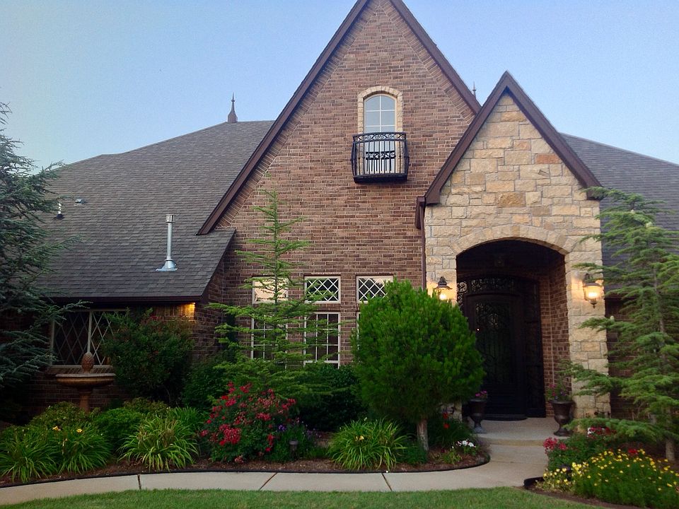 1st image of 11600 Pamplona Way