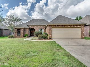 1036 Bowsprit Ln, Brandon, MS 39047