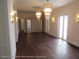 991 N Lake Way, Palm Beach, FL 33480