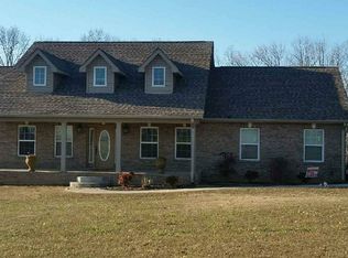 55 White Oak Dr, Nancy, KY 42544