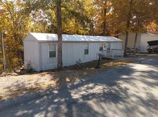 121 Gullview Dr, Murray, KY 42071