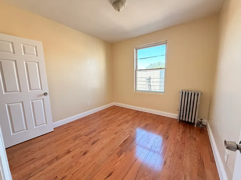 1965 Hobart Ave #2 — Photo 12