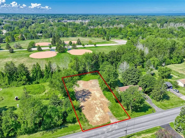 487 Basket Rd #16, Webster, NY 14580