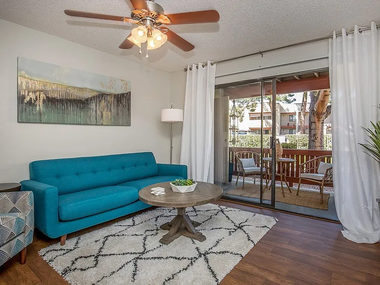 Sun Creek Apartments — Photo 36