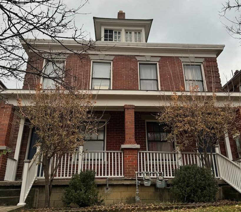 1st image of 82 E 4th Ave