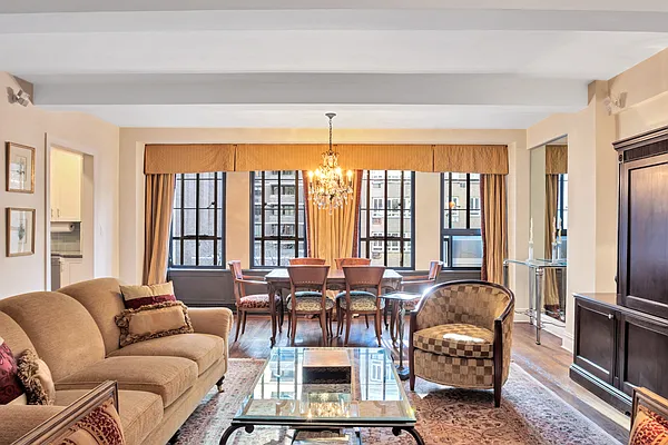 Sold by Douglas Elliman | media 18