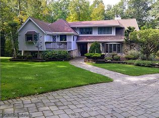 80 White Birch Cir, Scituate, RI 02831