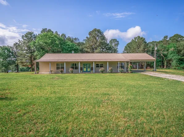 23504 Fm 1252 W, Gladewater, TX 75647