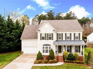 121 Winterbell Dr, Mooresville, NC 28115