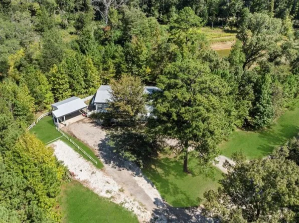 905 County Road 4914, Ben Wheeler, TX 75754