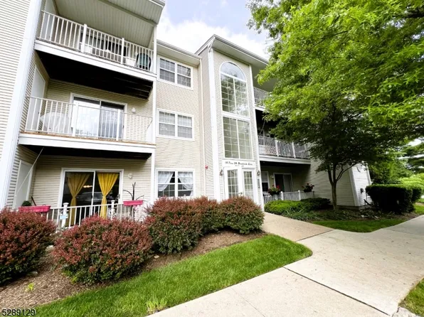 14 Brookside Ln #14, Mount Arlington Boro, NJ 07856