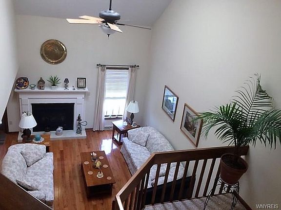 3rd image of 36 Southwick Dr
