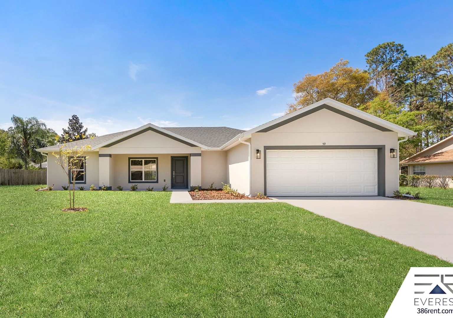 Like New, Upgraded 3/2/2 In Desirable Indian Trails — Photo 4