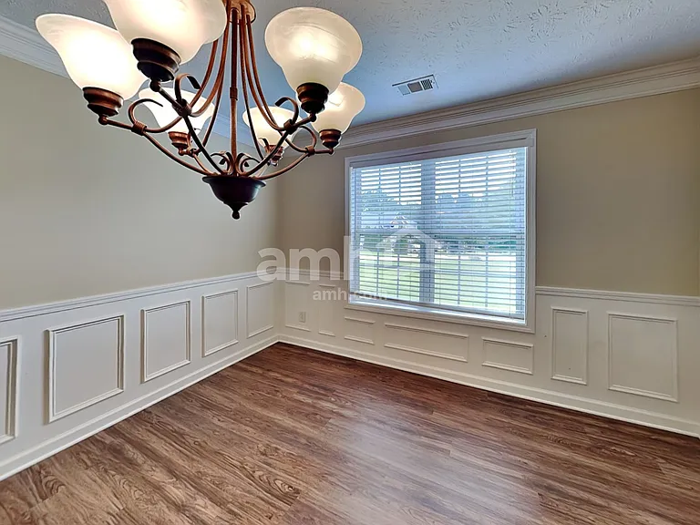 3341 Kittery Dr — Photo 5