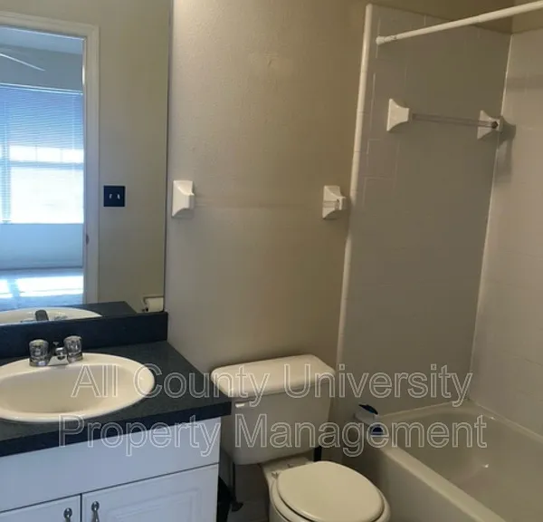 2348 SW 42nd Dr #152 — Photo 9