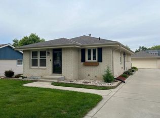 4386 S 37th St, Milwaukee, WI 53221