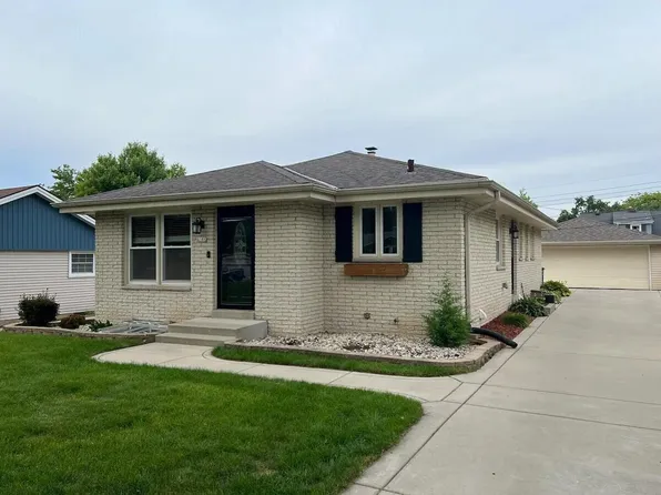 4386 South 37th STREET, Greenfield, WI 53221