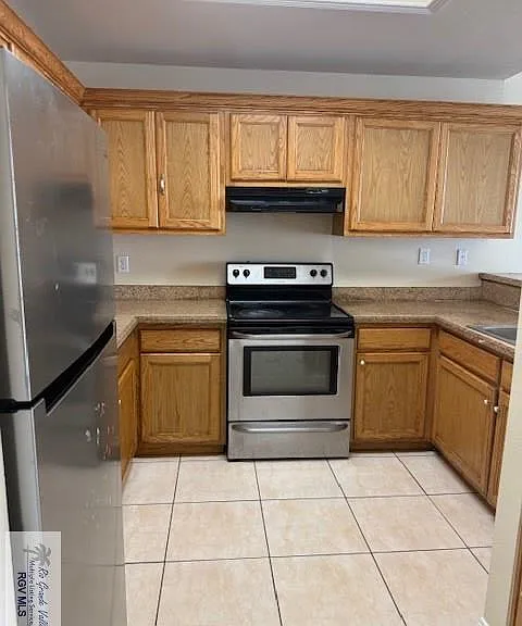 2021 Westminster Cir — Photo 4