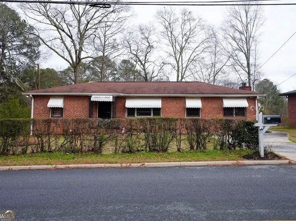 8151 Puckett St SW, Covington, GA 30014